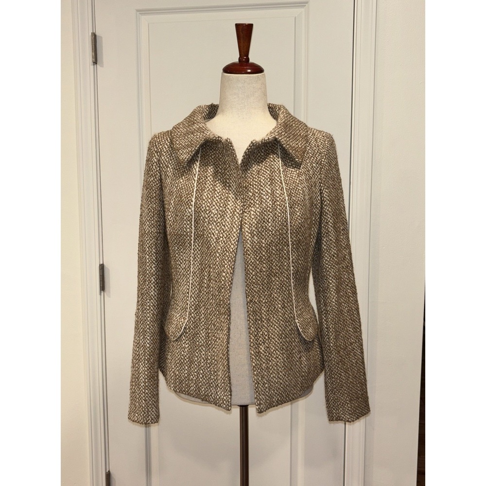 Brooks Brothers Boucle Tweed Jacket Beige Cream Italian Fabric Women's Size 2 - Picture 3 of 9